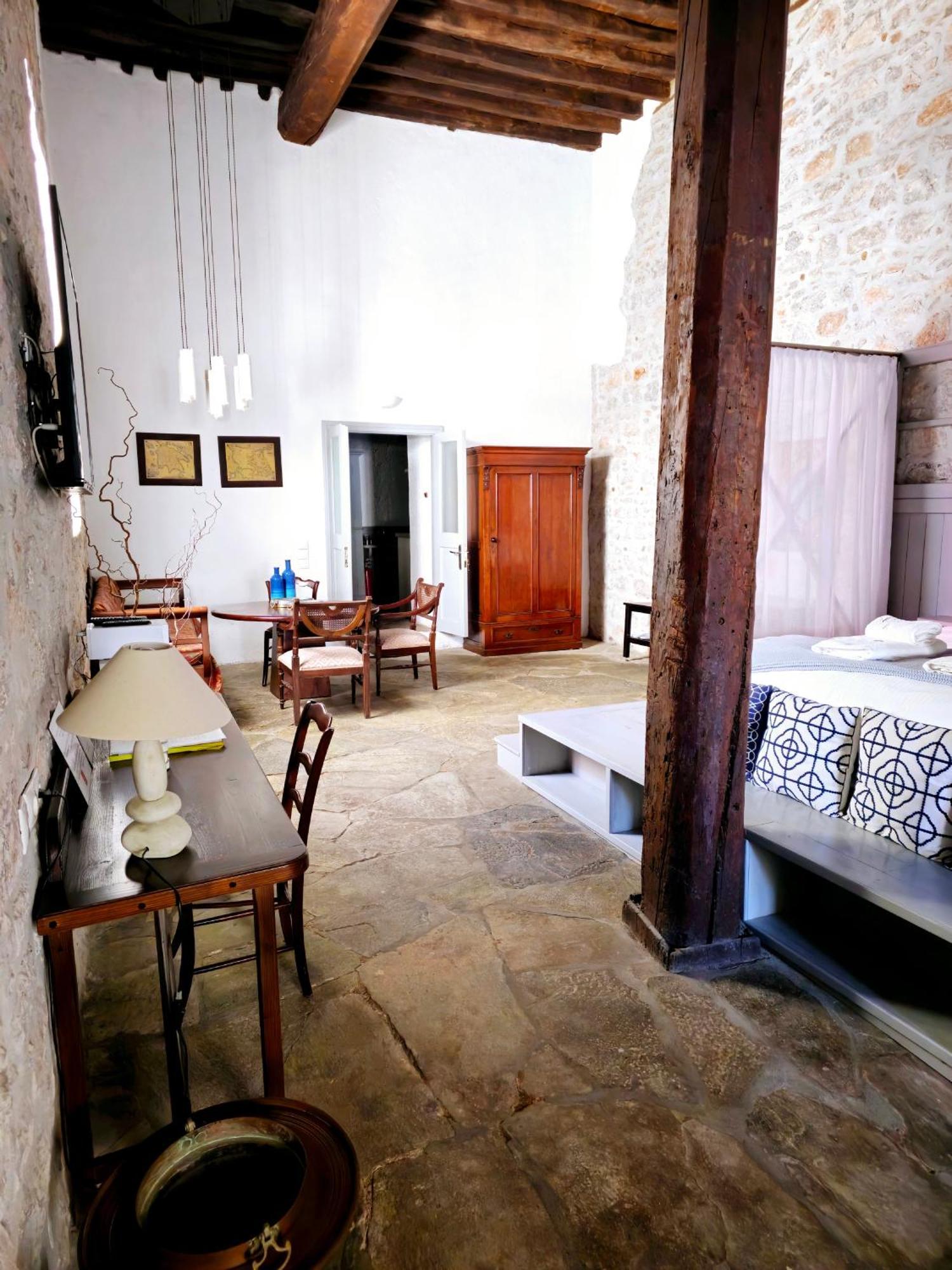 Willa Keresbino Hydra Manor House Zewnętrze zdjęcie